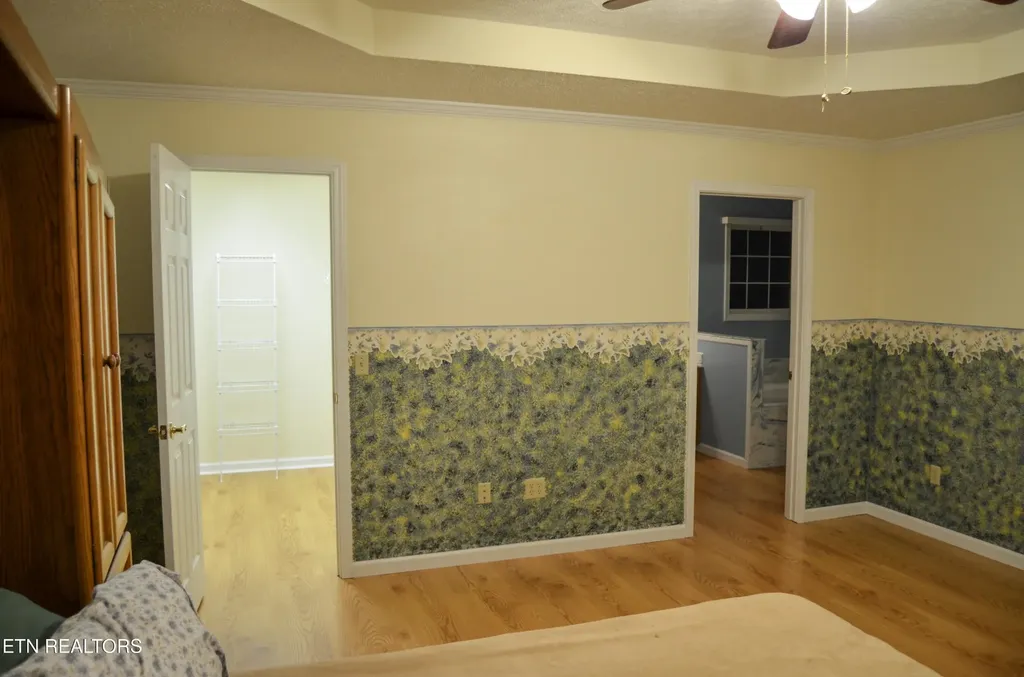 170 Pin Oak Lane Crossville TN 38555