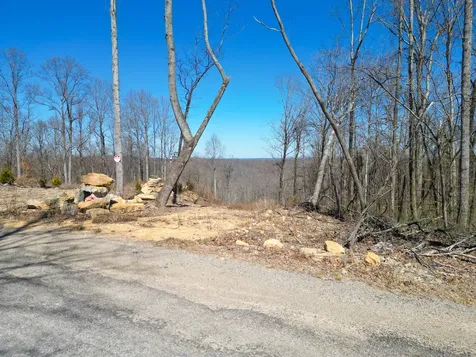 1065 Sioux Trail Pegram TN 37143