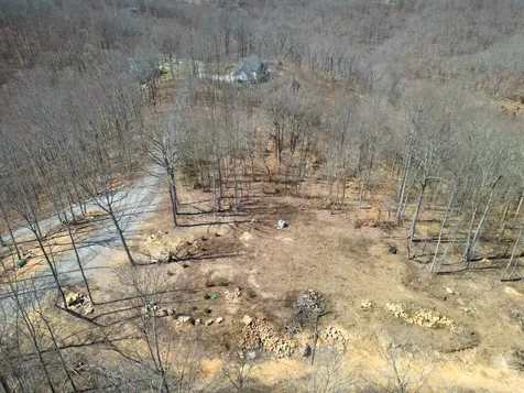 1065 Sioux Trail Pegram TN 37143