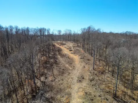 1065 Sioux Trail Pegram TN 37143