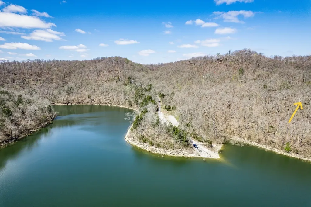 94 Holiday Haven Drive Smithville TN 37166