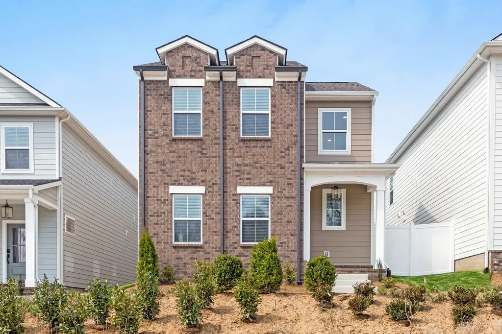 323 Jasmine Park Hermitage TN 37076