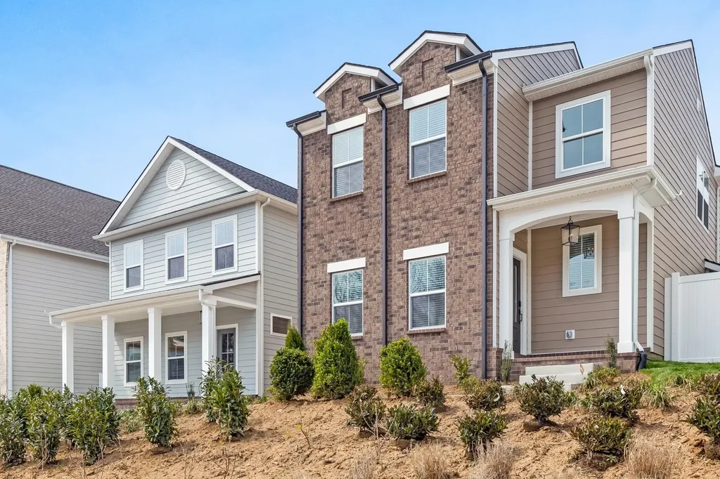 323 Jasmine Park Hermitage TN 37076