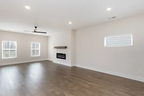 323 Jasmine Park Hermitage TN 37076