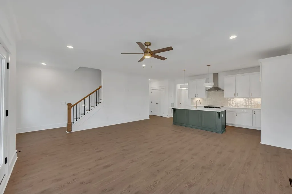 520 N Maple Street Murfreesboro TN 37130