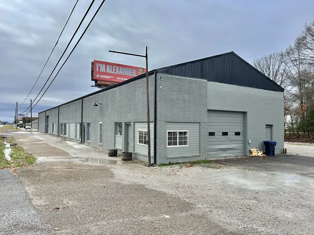 2260 New Tullahoma Highway Manchester TN 37355