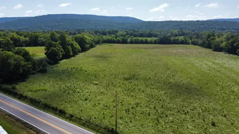 5600 Sr 50 Pelham TN 37366