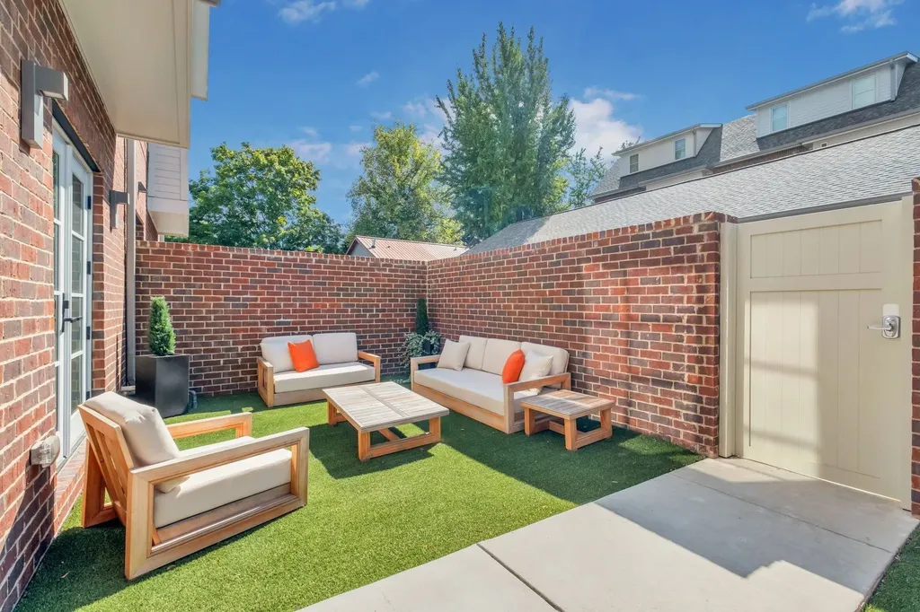 1228 4th Avenue, N Nashville TN 37208