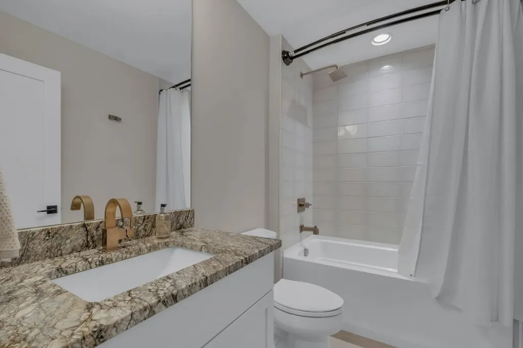 1228 4th Avenue, N Nashville TN 37208
