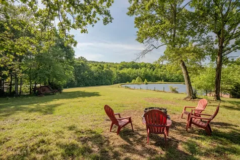 875 Waterloo Road Westpoint TN 38486