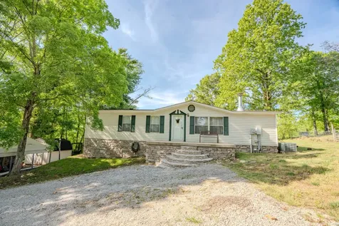 875 Waterloo Road Westpoint TN 38486