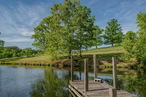 875 Waterloo Road Westpoint TN 38486
