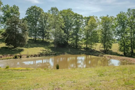 875 Waterloo Road Westpoint TN 38486