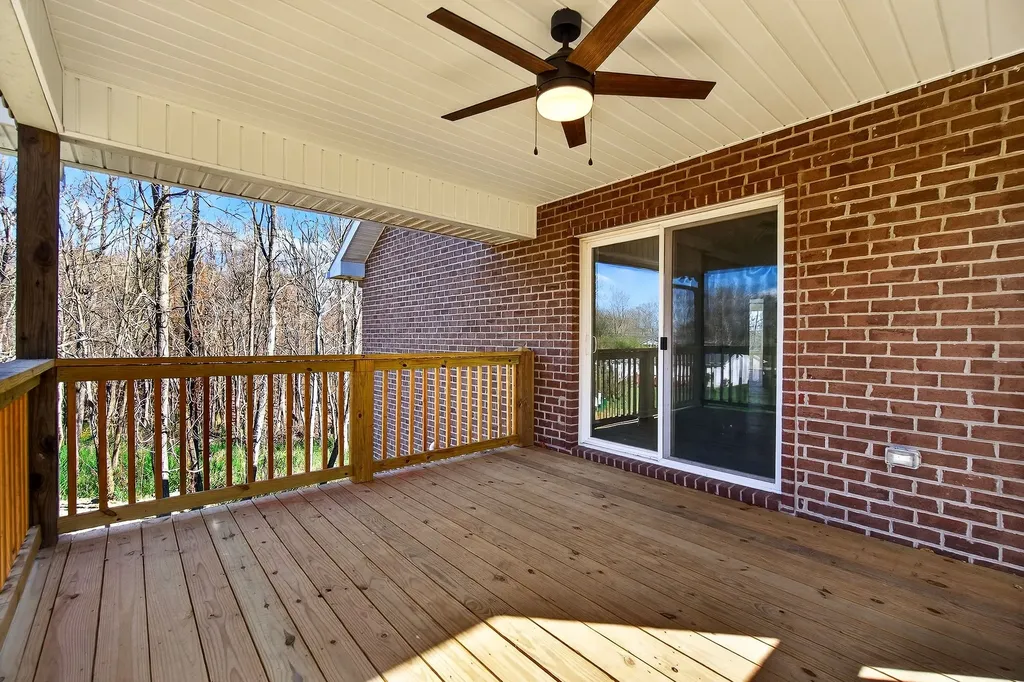 118 Higdon Lane Monterey TN 38574