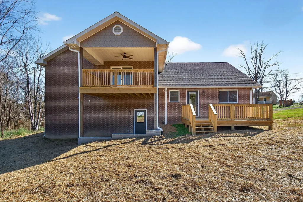 118 Higdon Lane Monterey TN 38574