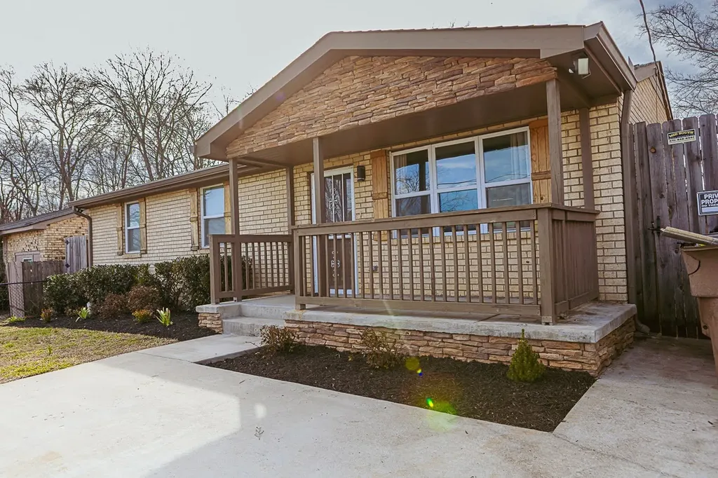 3231 Leawood Drive Nashville TN 37218