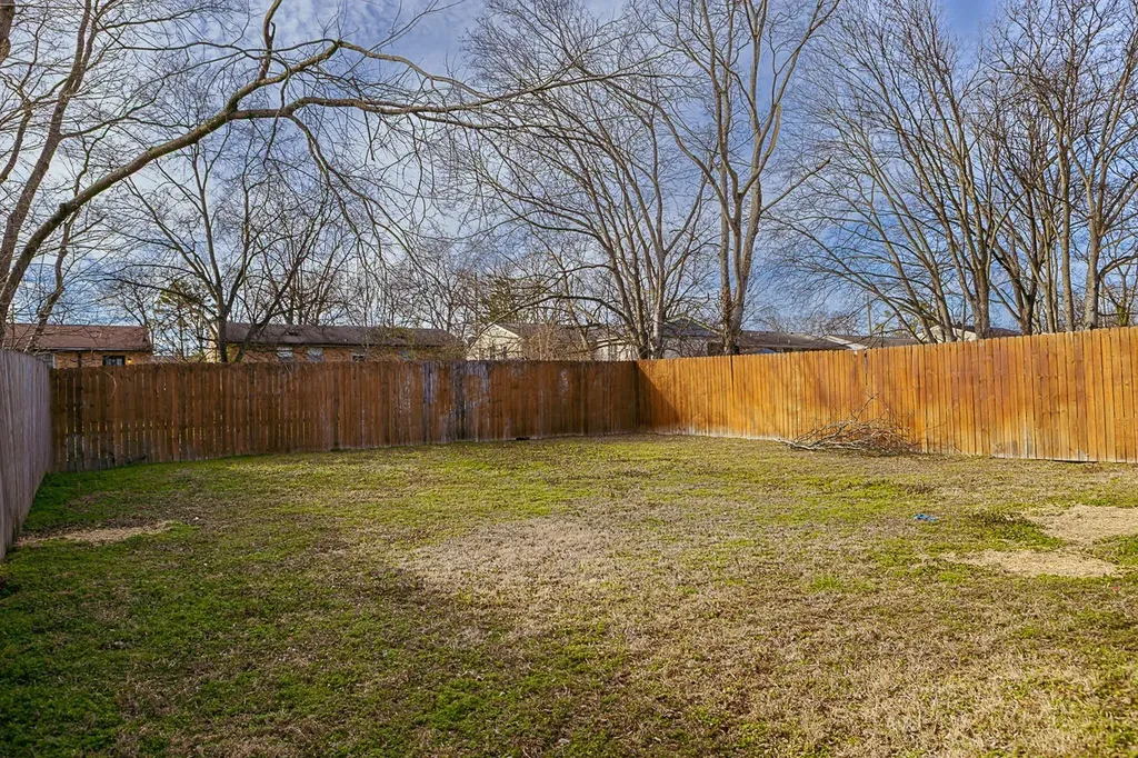 3231 Leawood Drive Nashville TN 37218