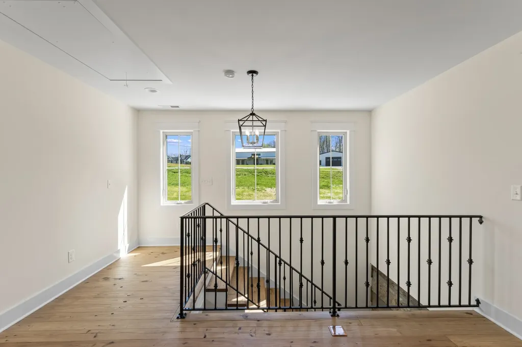 7454 Sugar Camp Hollow Road Fairview TN 37062