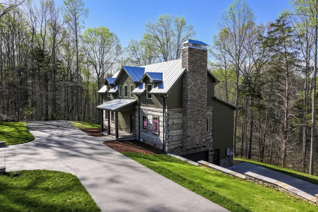 7454 Sugar Camp Hollow Road Fairview TN 37062