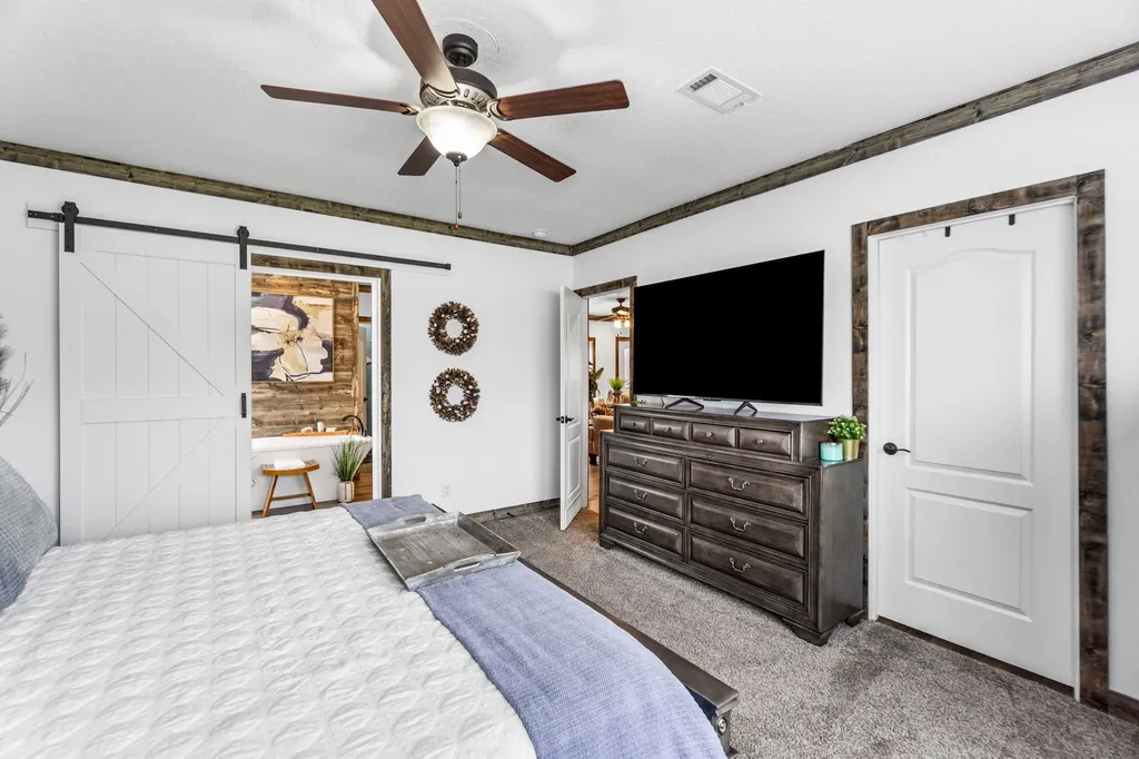 1750 S Fork Road Whitleyville TN 38588