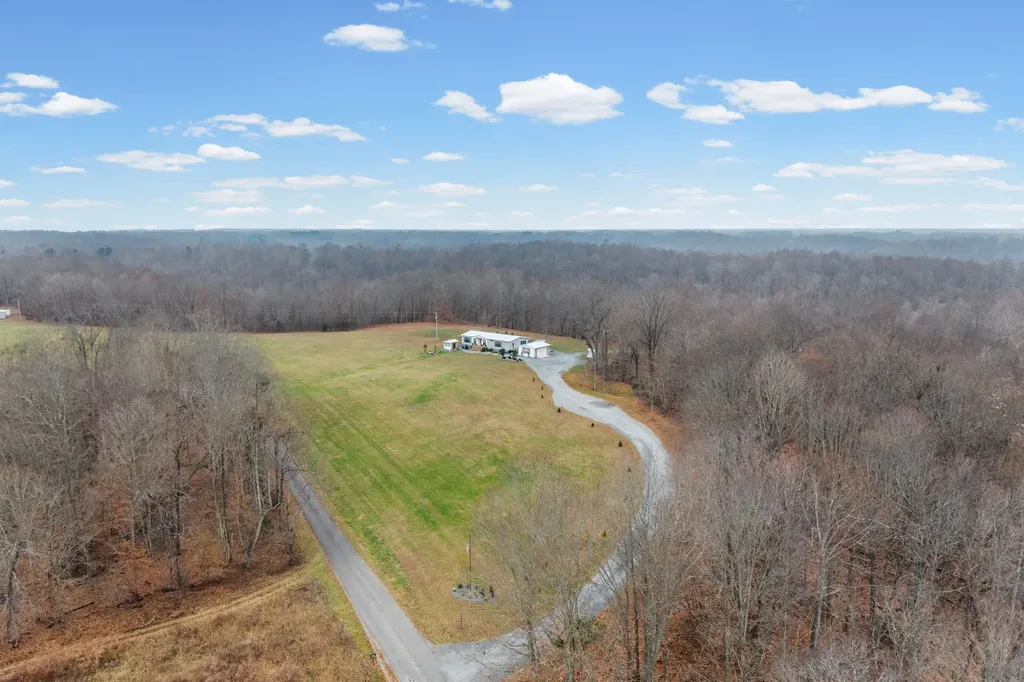 1750 S Fork Road Whitleyville TN 38588