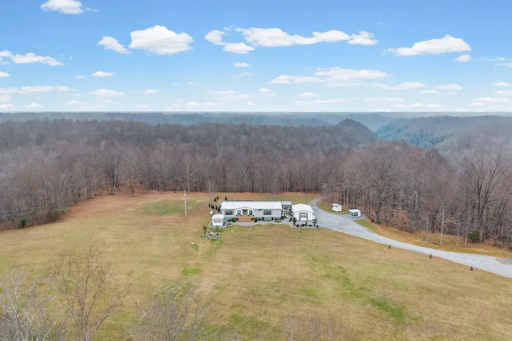 1750 S Fork Road Whitleyville TN 38588