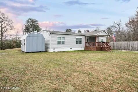 219 N Lowe Road Crossville TN 38571