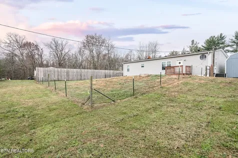 219 N Lowe Road Crossville TN 38571