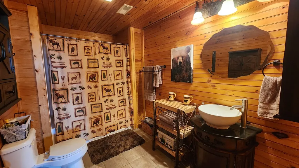 5615 Eastport Road Alpine TN 38543