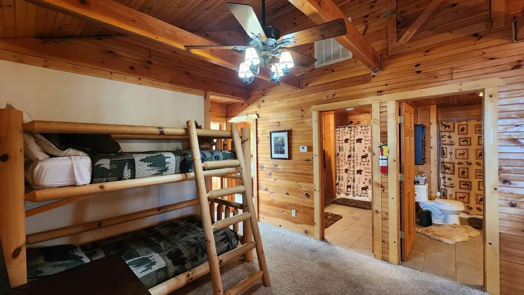 5615 Eastport Road Alpine TN 38543
