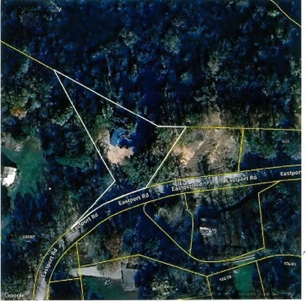 5615 Eastport Road Alpine TN 38543