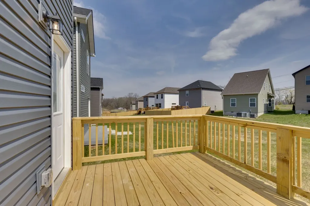 865 Dogwood Trail Clarksville TN 37042
