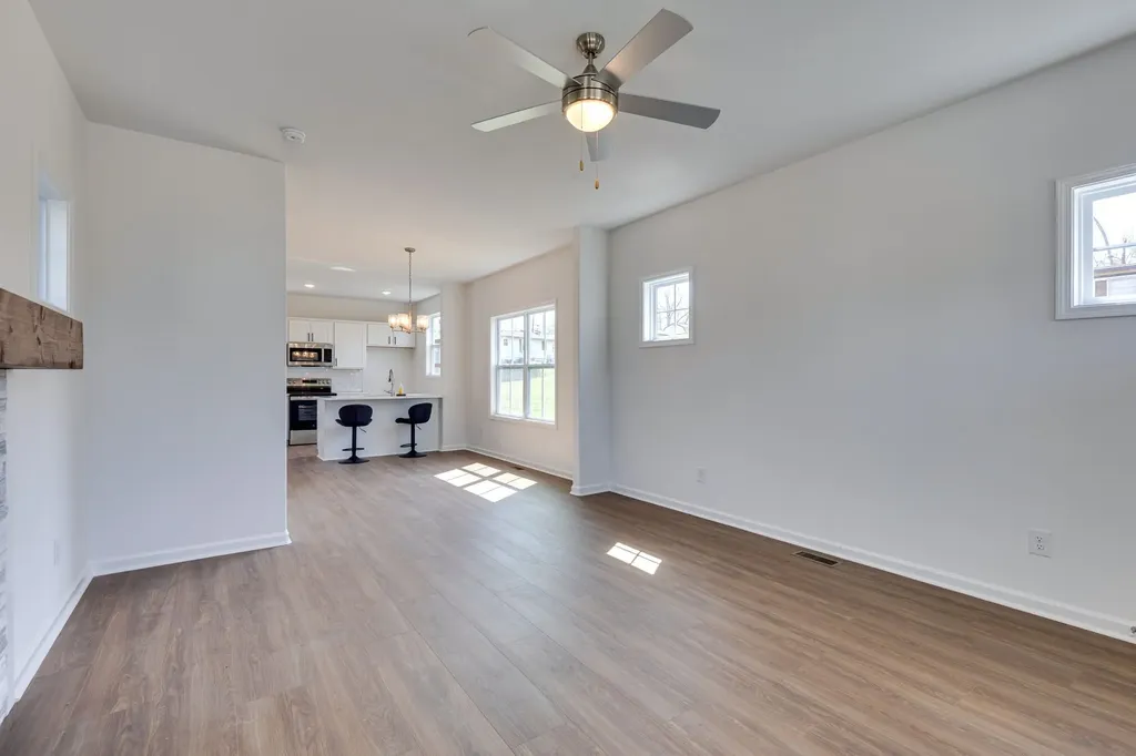 865 Dogwood Trail Clarksville TN 37042