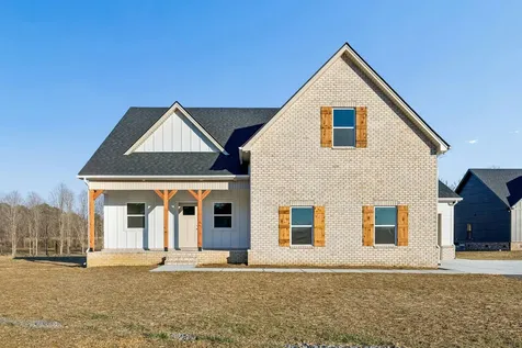 2233 County House Road Smithville TN 37166