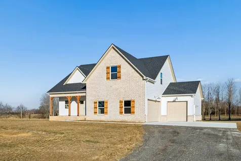 2233 County House Road Smithville TN 37166