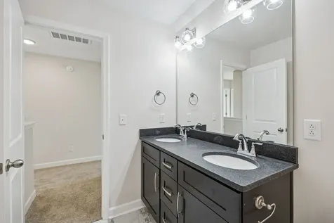 2233 County House Road Smithville TN 37166