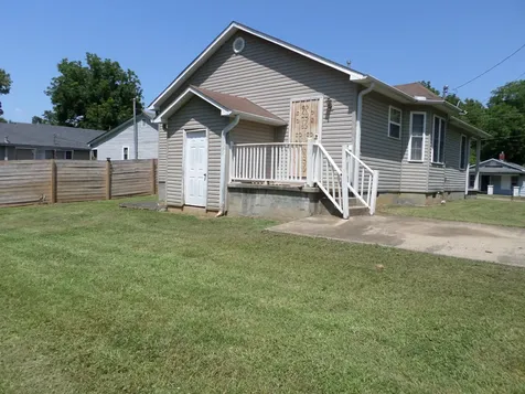 111 Rhea Street Jackson TN 38301