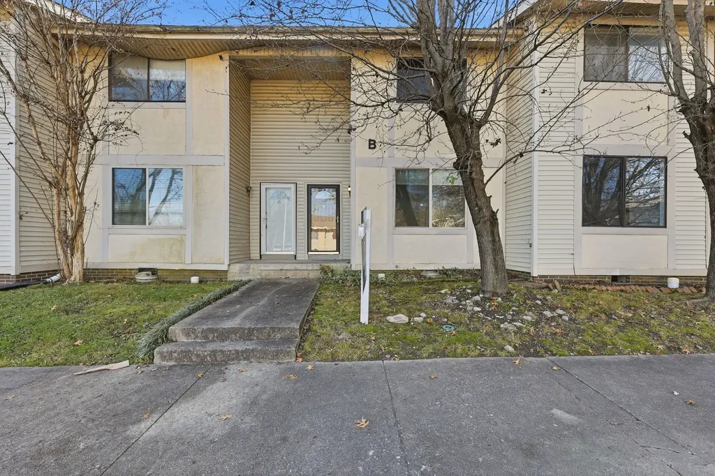 4958 Edmondson Pike Nashville TN 37211