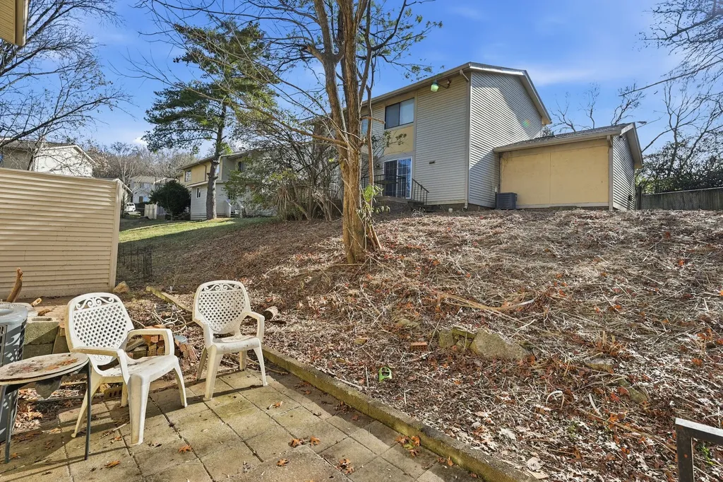 4958 Edmondson Pike Nashville TN 37211