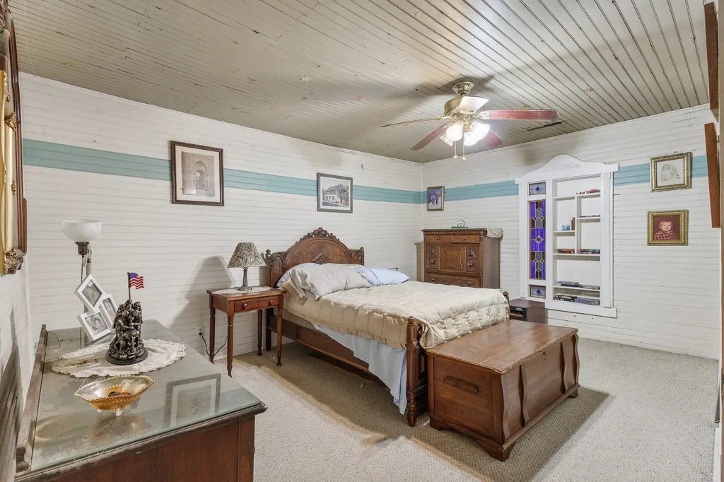 3371 Highway 76 Cottontown TN 37048