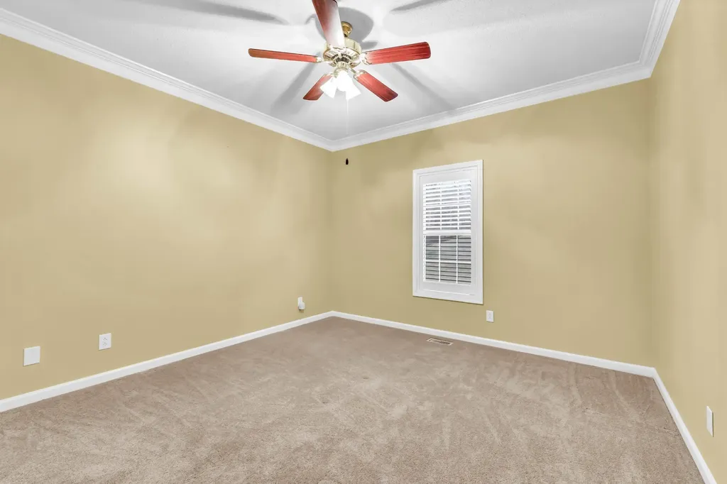 453 Stonemeadow Road Clarksville TN 37043