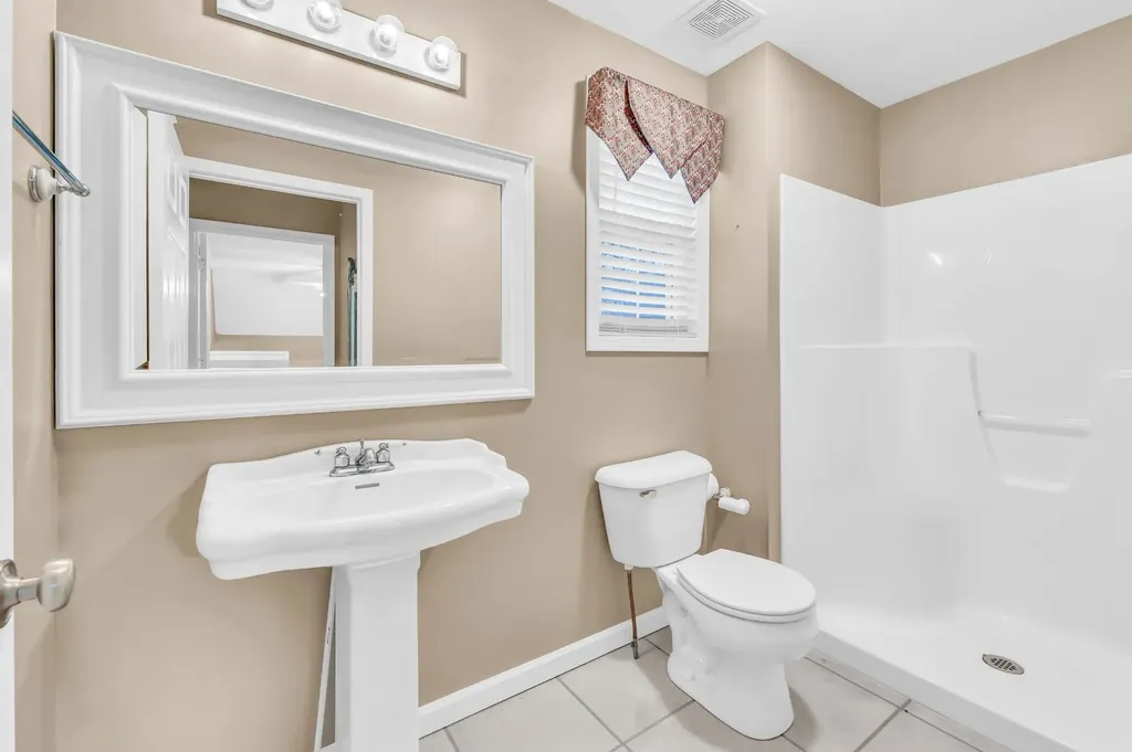 453 Stonemeadow Road Clarksville TN 37043