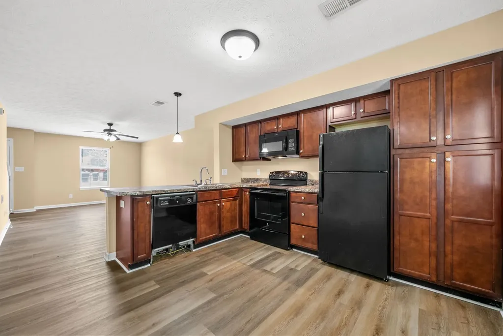 2260 Mccormick Lane Clarksville TN 37040