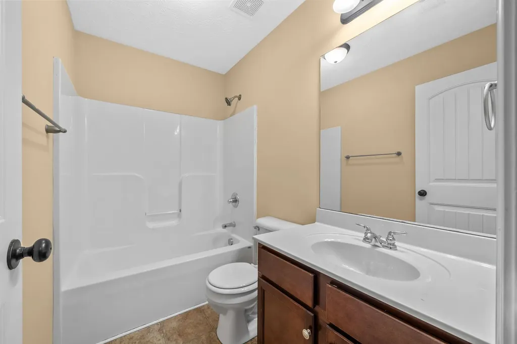 2260 Mccormick Lane Clarksville TN 37040