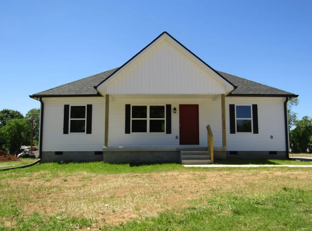 490 Crescent Factory Road Lawrenceburg TN 38464