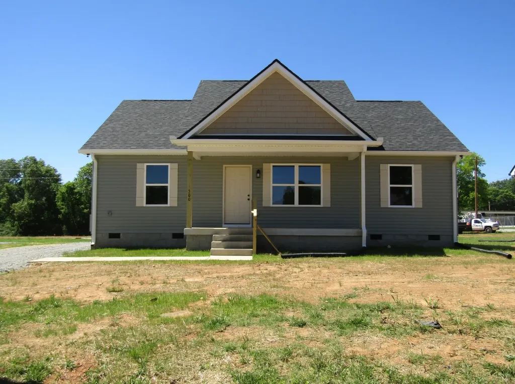 500 Crescent Factory Road Lawrenceburg TN 38464