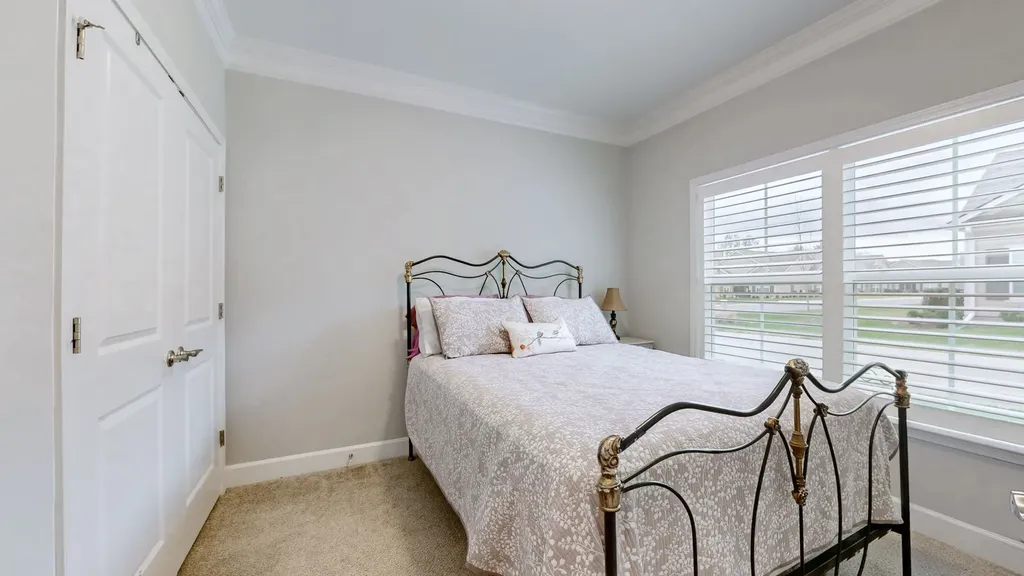 2460 Stonecenter Lane Murfreesboro TN 37128