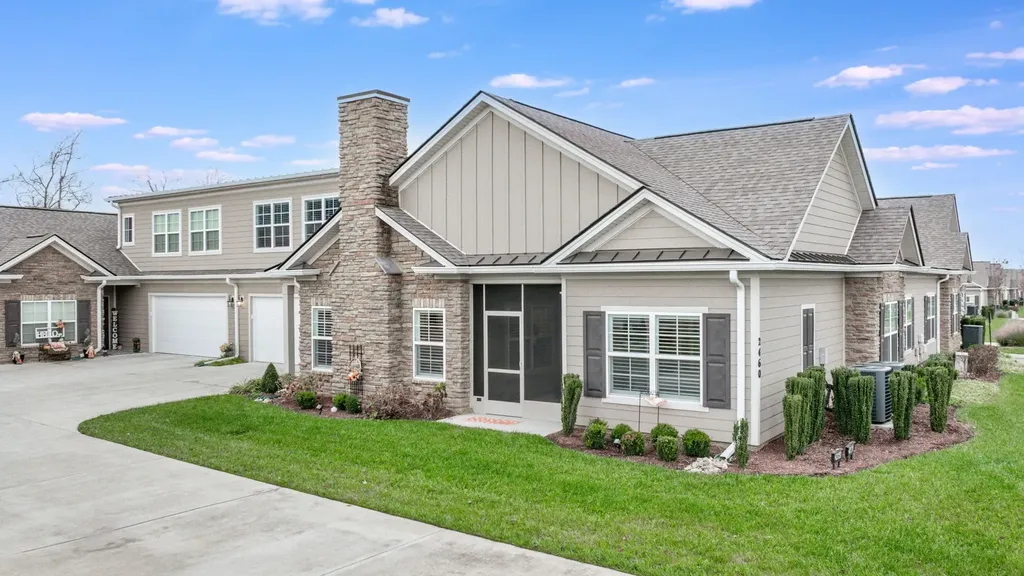 2460 Stonecenter Lane Murfreesboro TN 37128