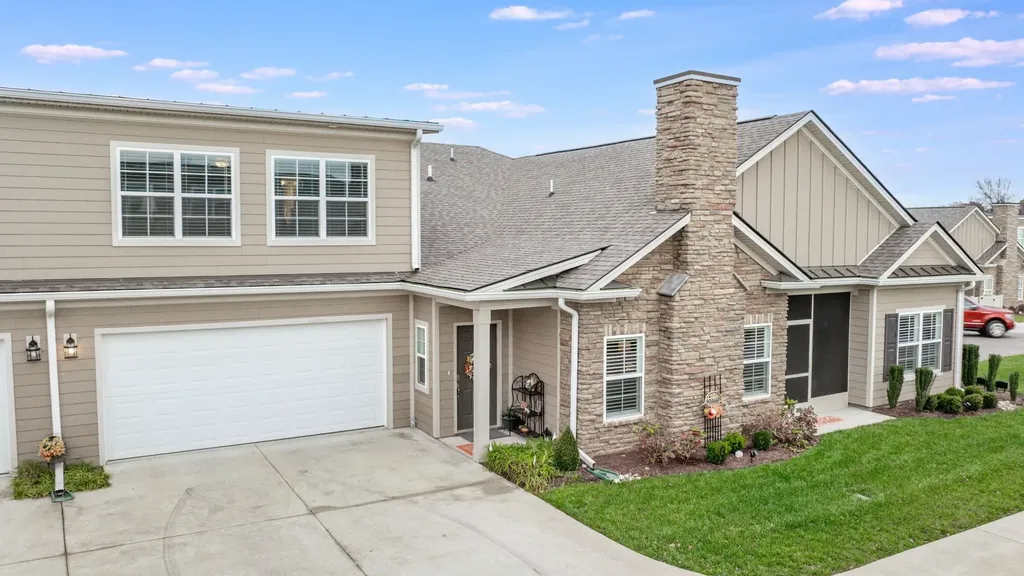 2460 Stonecenter Lane Murfreesboro TN 37128