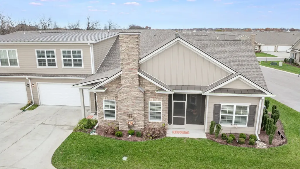 2460 Stonecenter Lane Murfreesboro TN 37128